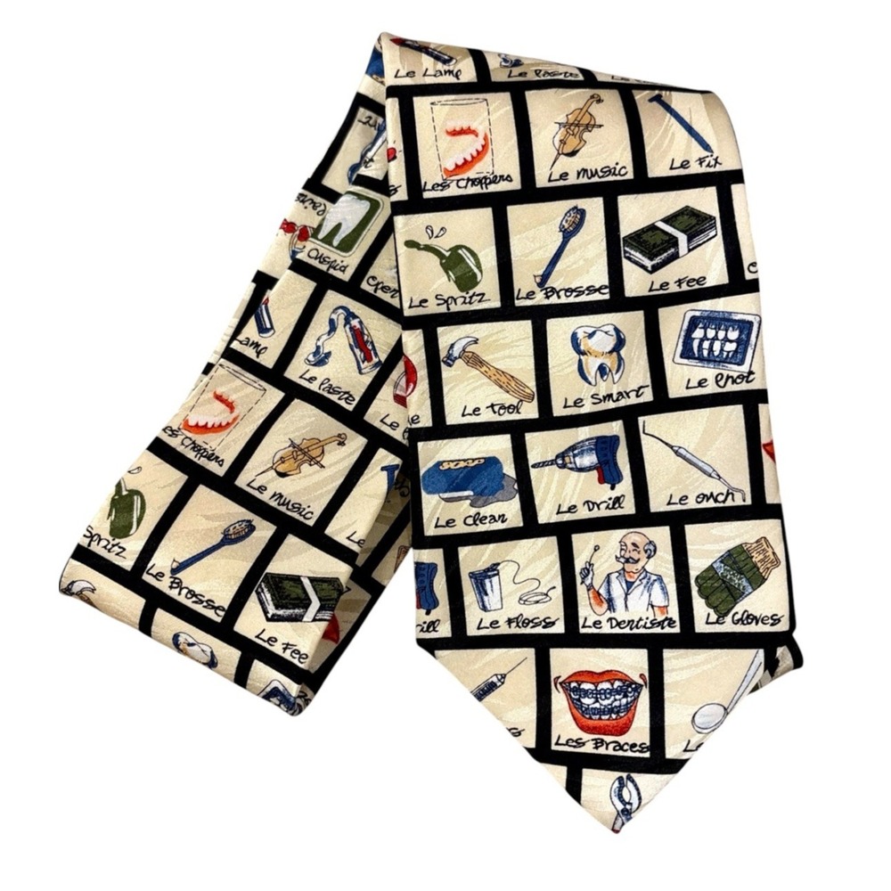 Museum Artifacts Silk Novelty Dentist Tie 4"W 57"L Dental Tools Orthodontist